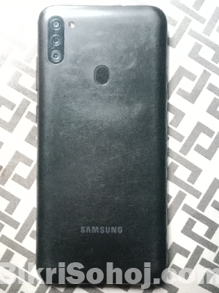 SAMSUNG M11 (Used)